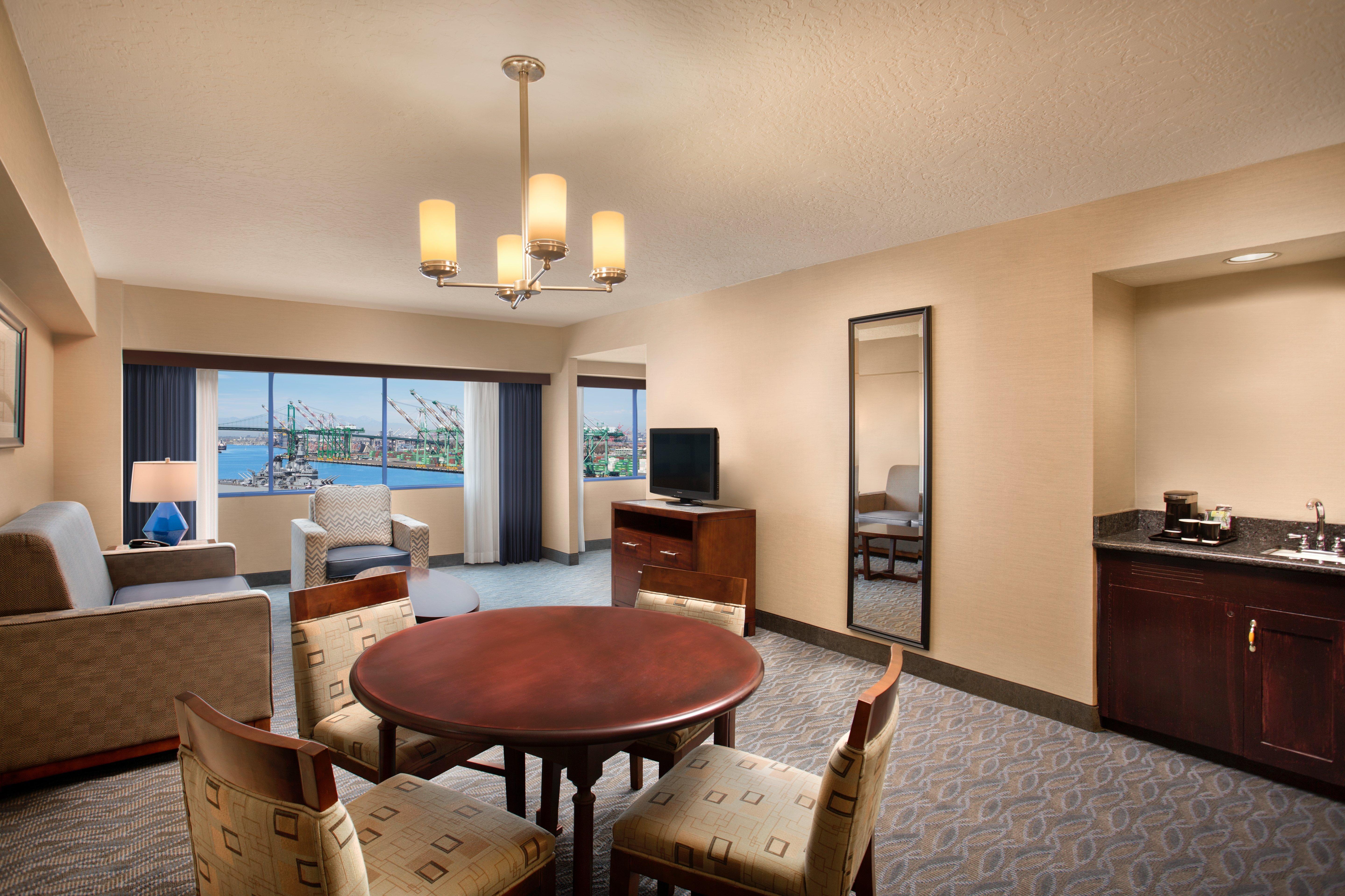Crowne Plaza Hotel Los Angeles Harbor By Ihg Ngoại thất bức ảnh