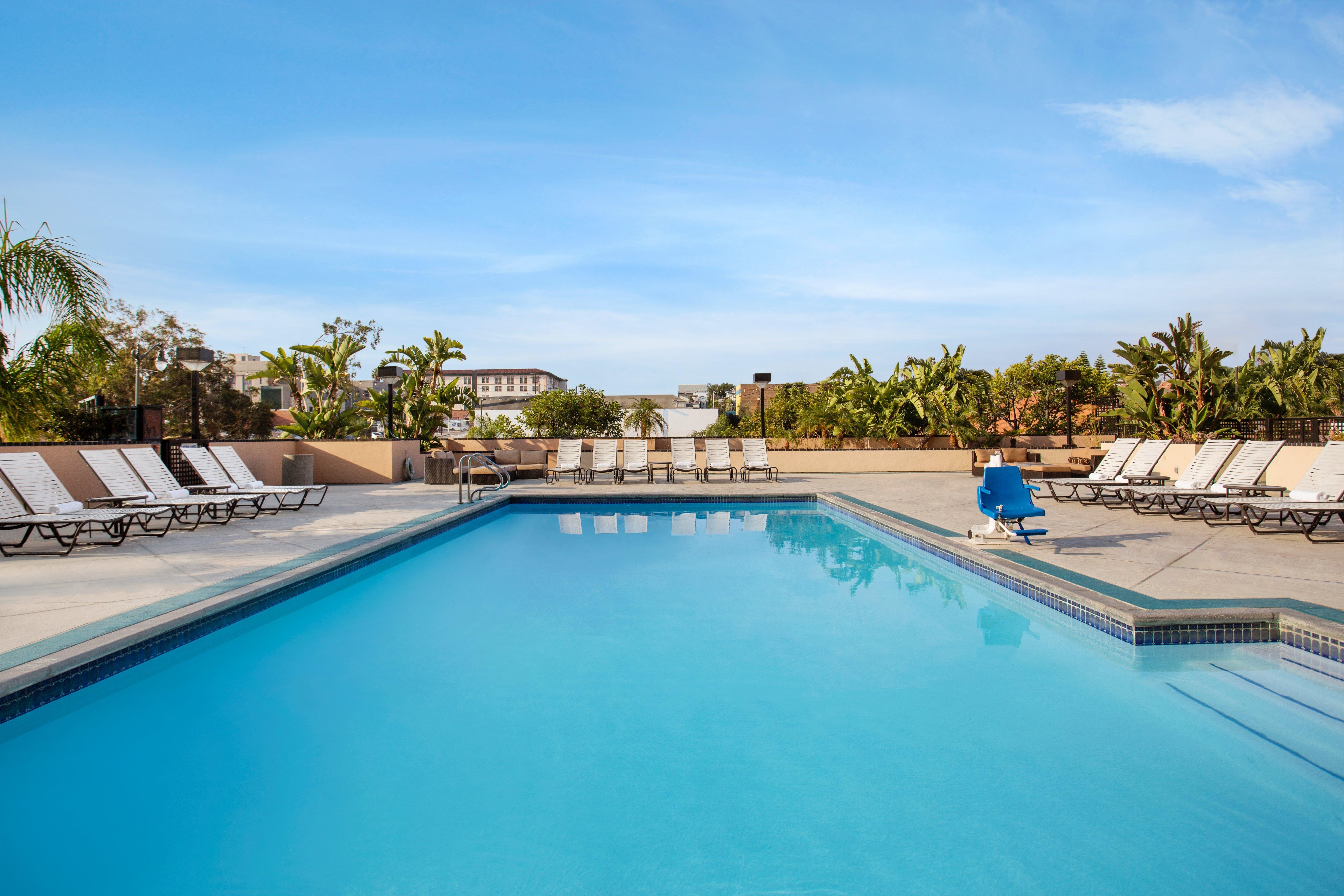 Crowne Plaza Hotel Los Angeles Harbor By Ihg Ngoại thất bức ảnh