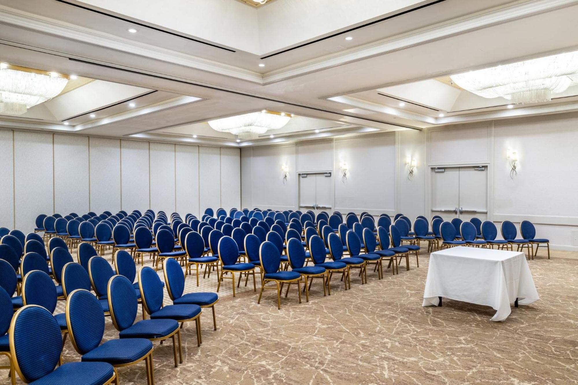 Crowne Plaza Hotel Los Angeles Harbor By Ihg Ngoại thất bức ảnh