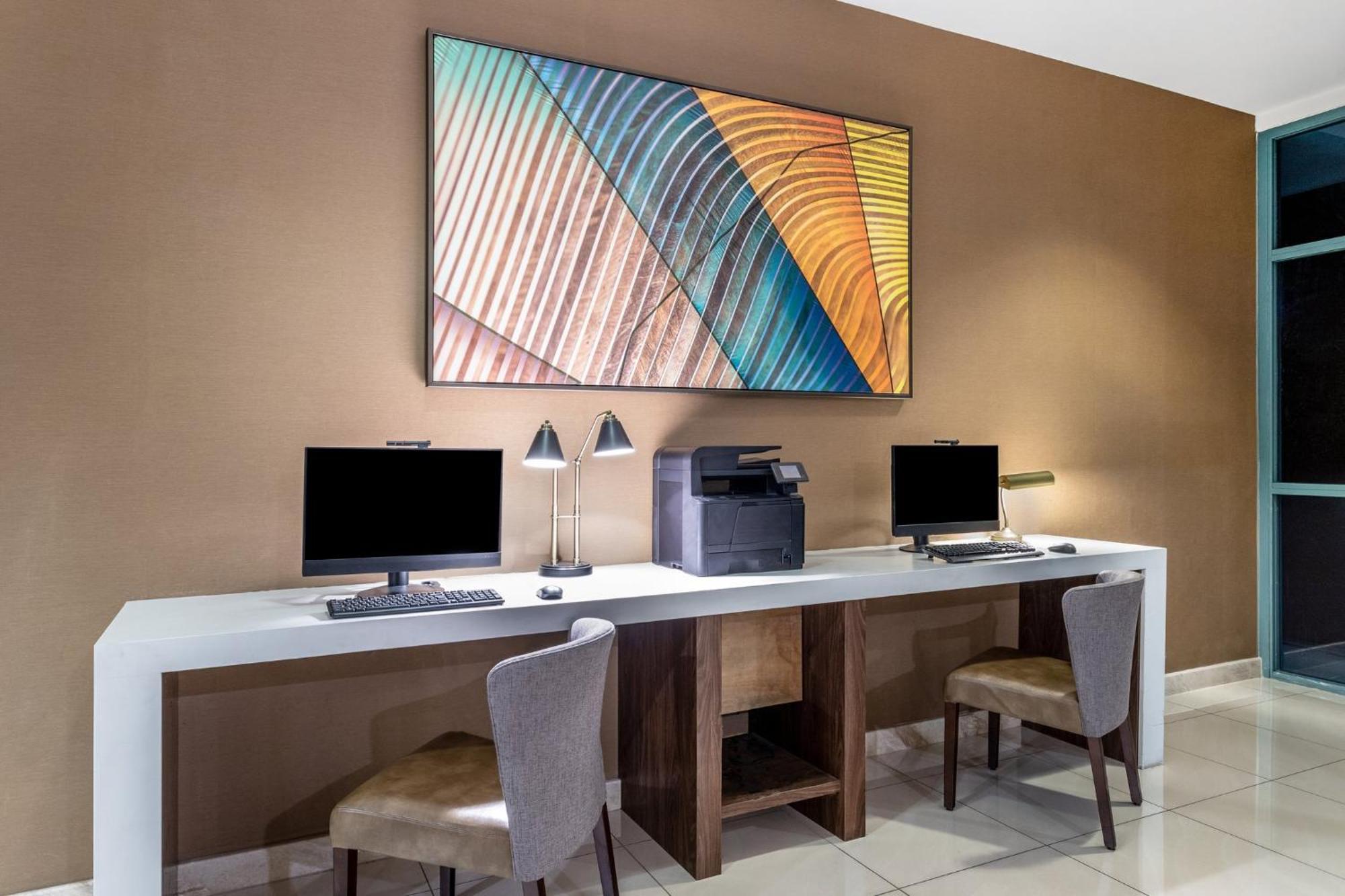Crowne Plaza Hotel Los Angeles Harbor By Ihg Ngoại thất bức ảnh