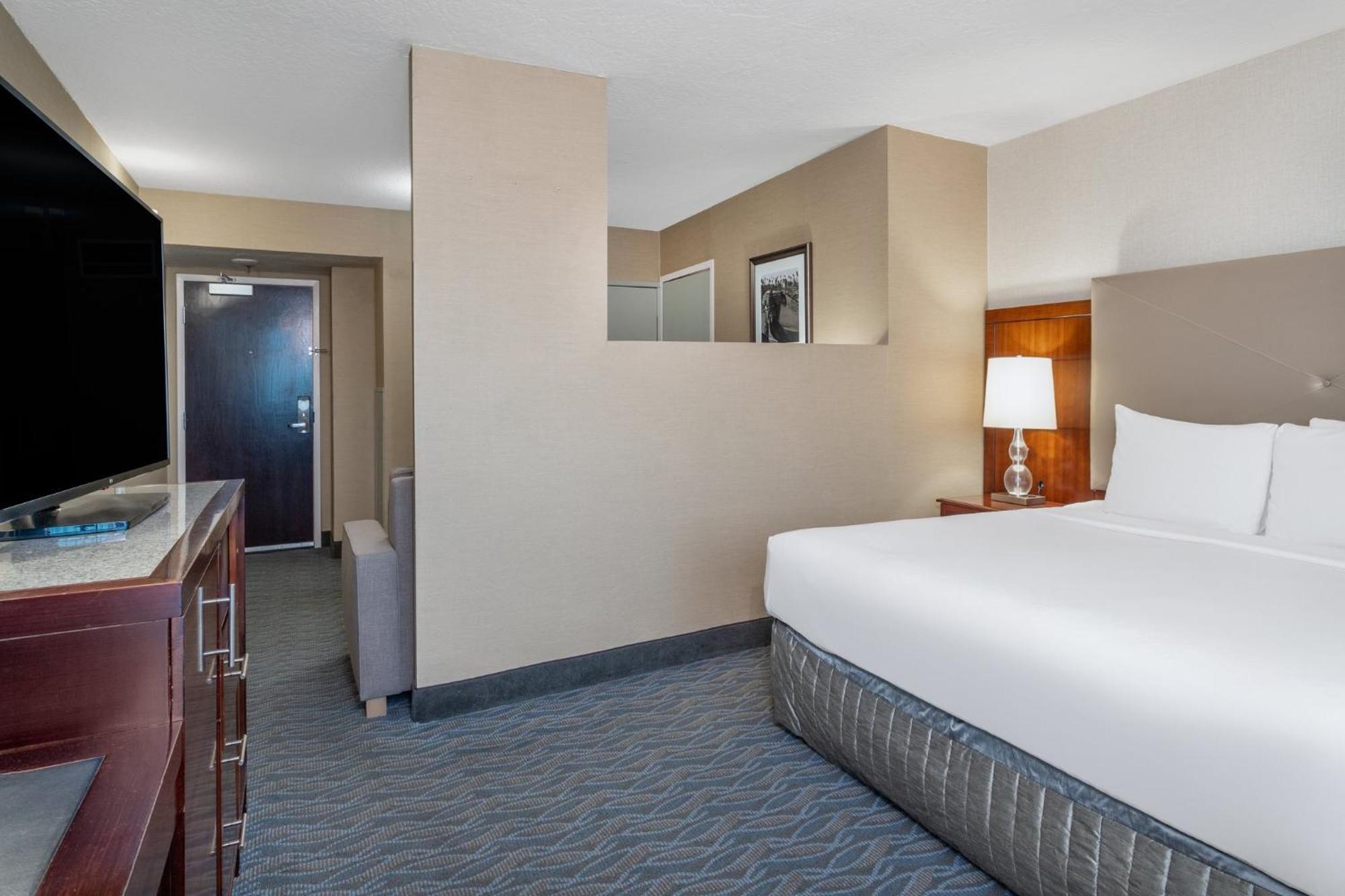Crowne Plaza Hotel Los Angeles Harbor By Ihg Ngoại thất bức ảnh